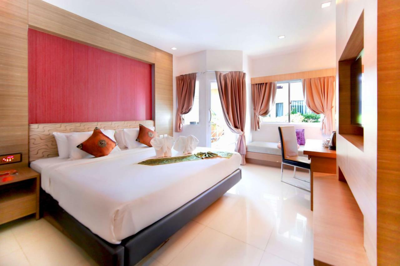 Andatel Grande Patong Phuket Екстериор снимка